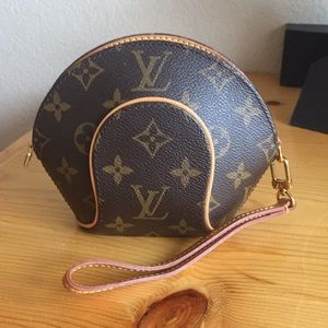 Louis Vuitton hand bag.